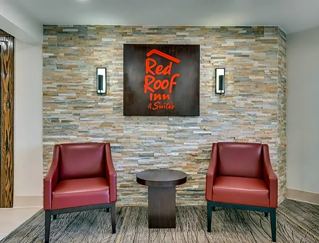 Red Roof Inn & Suites Newport – Middletown, RI hotel detail image 4