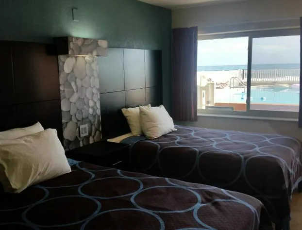 Driftwood Beach Motel hotel detail image 2