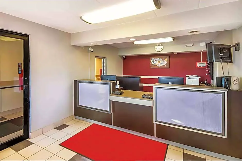 Super 8 By Wyndham Charleston WV hotel hero