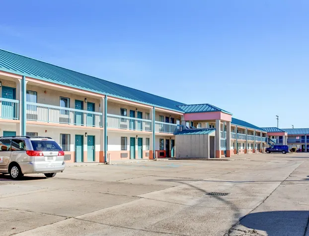 Rodeway Inn Richland - Jackson South hotel detail image 1