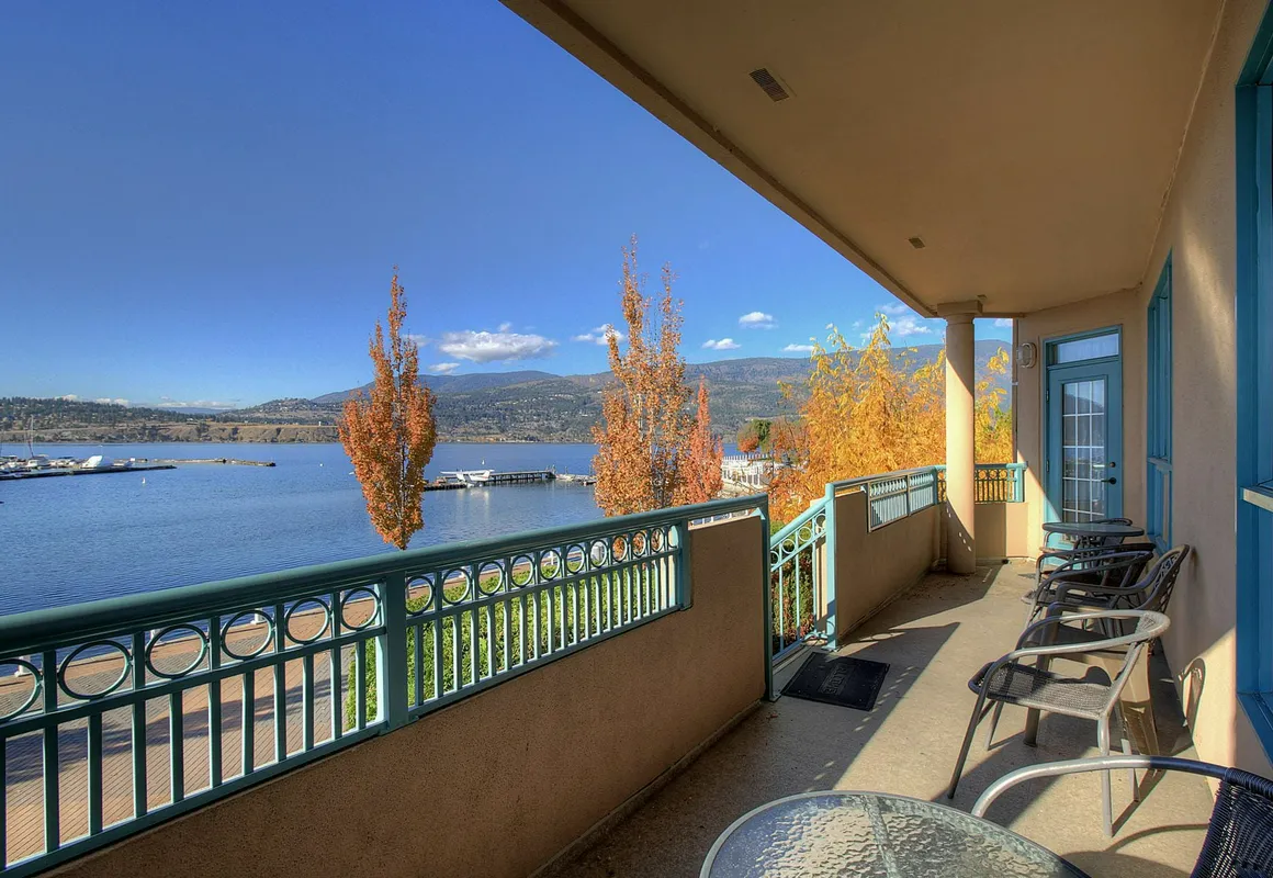 Grand Suites Grand Okanagan by KelownaGo hotel hero