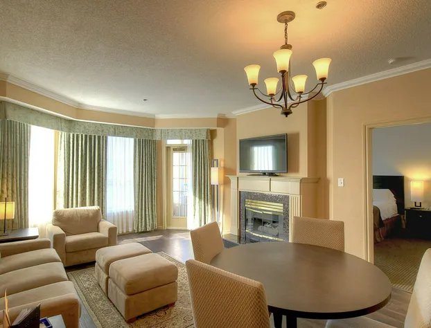 Grand Suites Grand Okanagan by KelownaGo hotel detail image 4