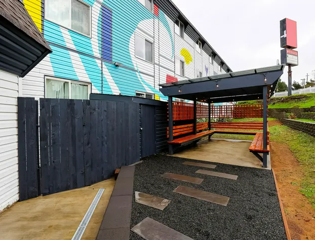 Coastal Inn by OYO Lincoln City - Oregon Coast Hwy hotel detail image 4