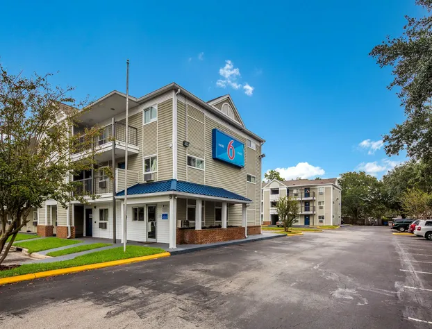 Studio 6 Jacksonville, FL - South hotel detail image 2