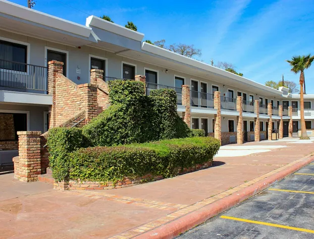 Studio 6-Houston, TX - East hotel detail image 2