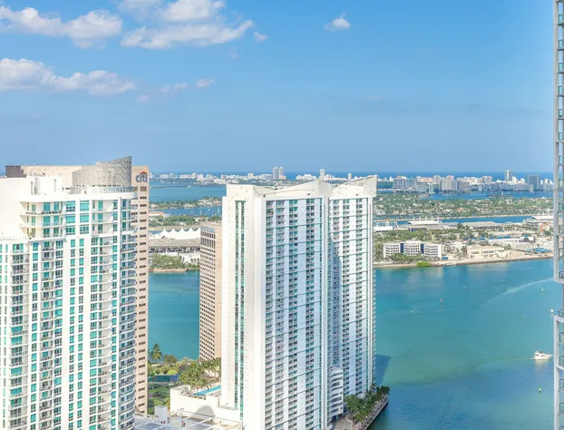 Miami Vacation Rentals - Brickell hotel detail image 3