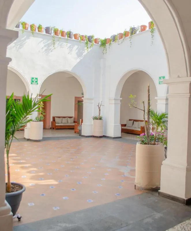 Hotel Catedral Cuernavaca hotel hero