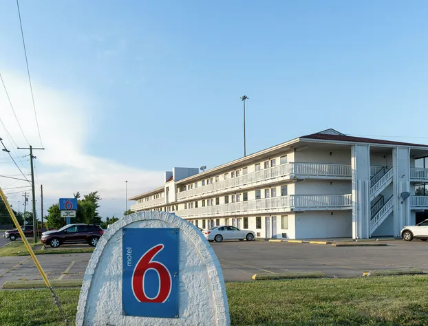 Motel 6 Cincinnati, OH hotel detail image 1