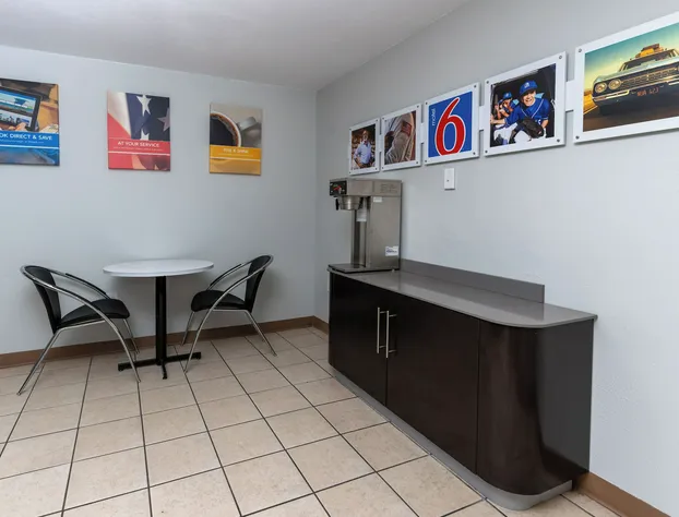 Motel 6 Cincinnati, OH hotel detail image 4