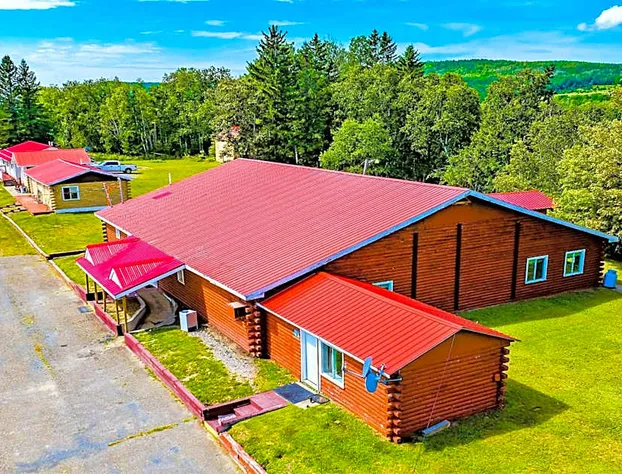 Love Hotels St John River by OYO at Fort Kent ME hotel detail image 3