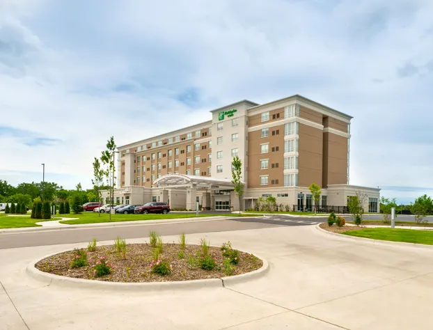 Holiday Inn Hotel & Suites Farmington Hills - Detroit NW by IHG hotel detail image 1