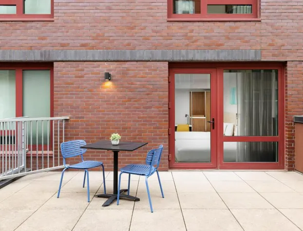 SpringHill Suites by Marriott New York Manhattan/Times Square South hotel detail image 1