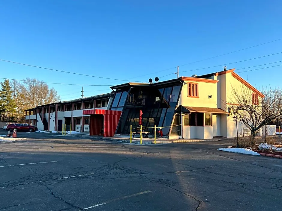 Hollywood Motel hotel hero