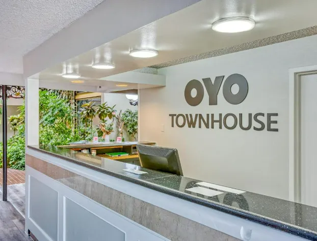 OYO Townhouse Tulsa Woodland Hills hotel detail image 3
