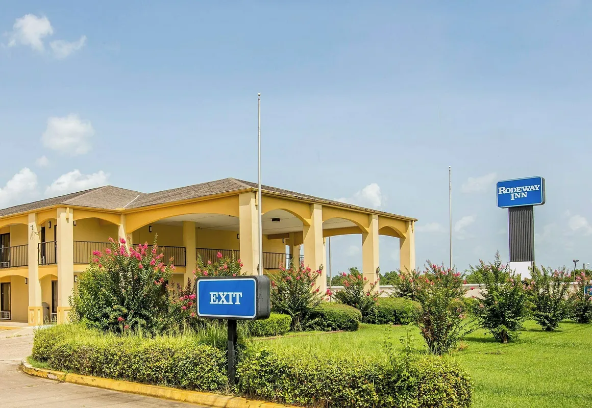 Key West Inn - Montgomery South hotel hero