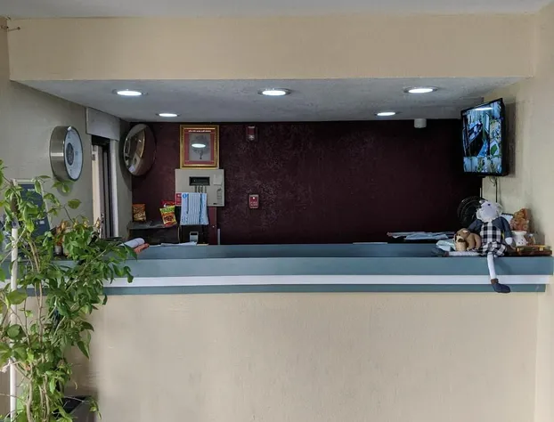 Key West Inn - Montgomery South hotel detail image 4