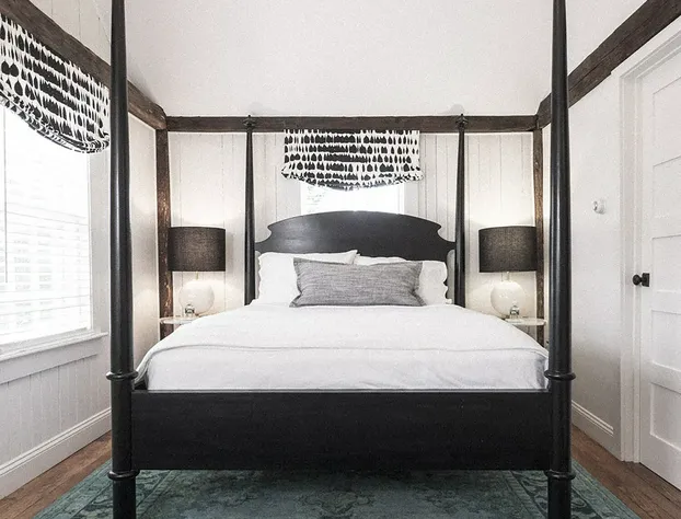 James Pharmacy Bed & Breakfast hotel detail image 2