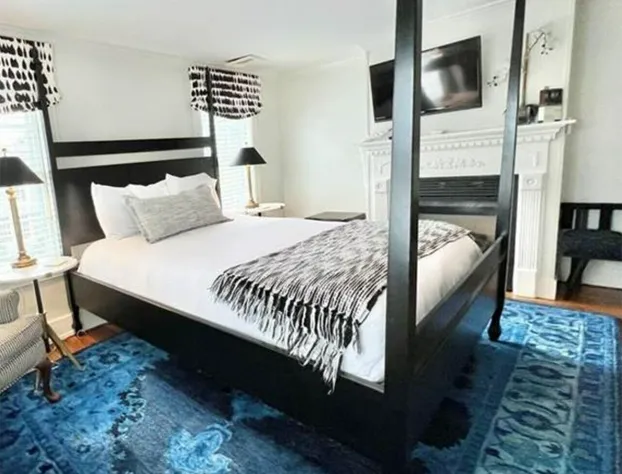 James Pharmacy Bed & Breakfast hotel detail image 3