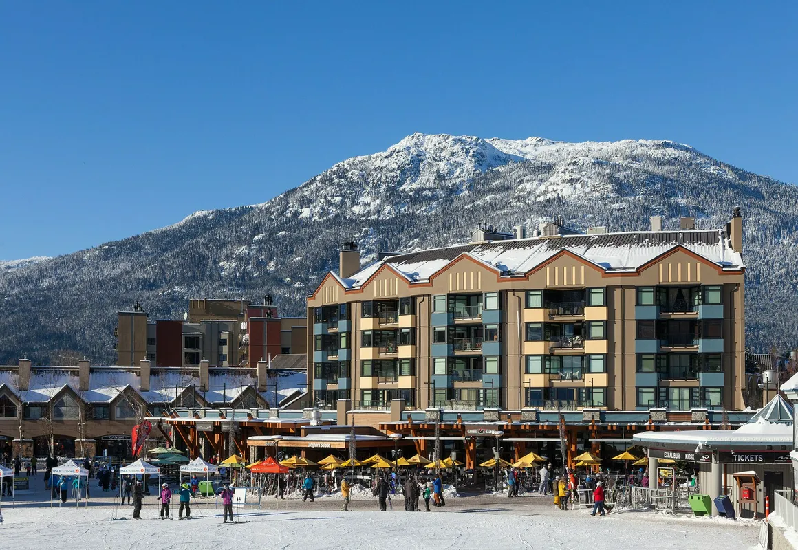 Gibbons Life Accommodations hotel hero