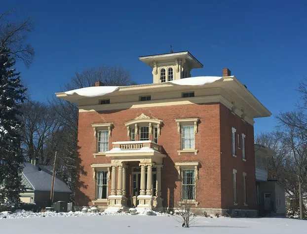 Villa DeWolf hotel detail image 1