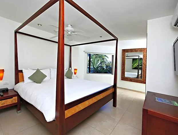 Select Club at Sandos Caracol All Inclusive - Adults Only Area hotel detail image 2