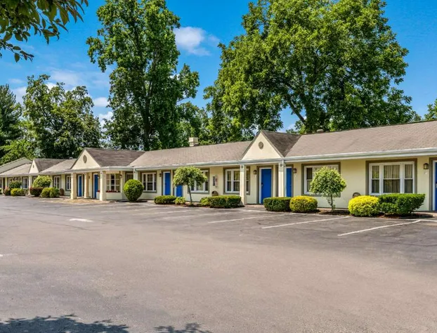 Rodeway Inn Poughkeepsie hotel detail image 2