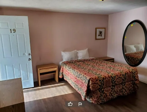 Napp Inn Motel hotel detail image 3