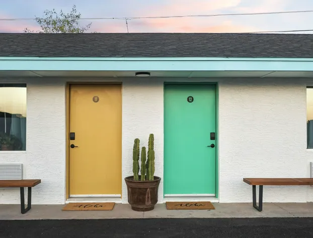 The Aloha hotel detail image 2