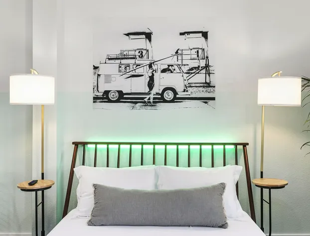 The Aloha hotel detail image 3