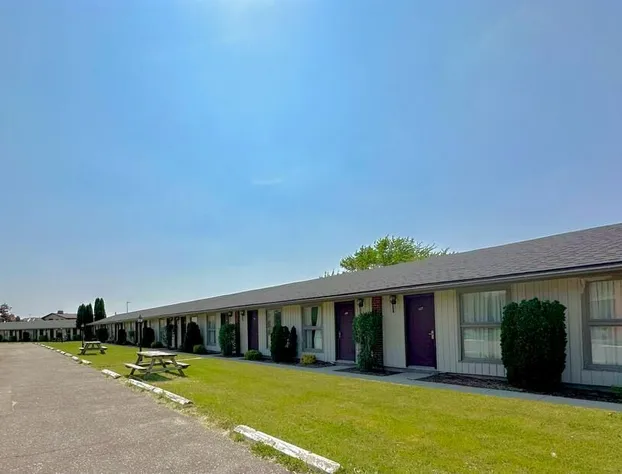 Festival Courtyard Inn hotel detail image 2