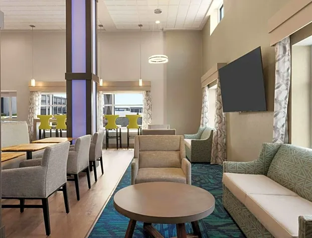 Days Inn & Suites by Wyndham Bowling Green hotel detail image 3