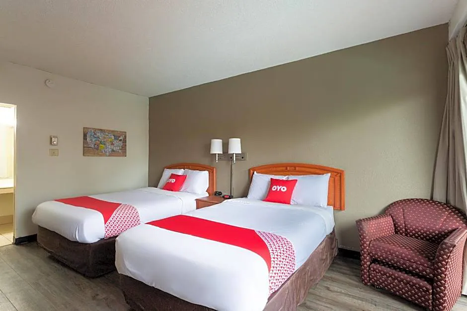 OYO Hotel Sumter SC Downtown hotel hero