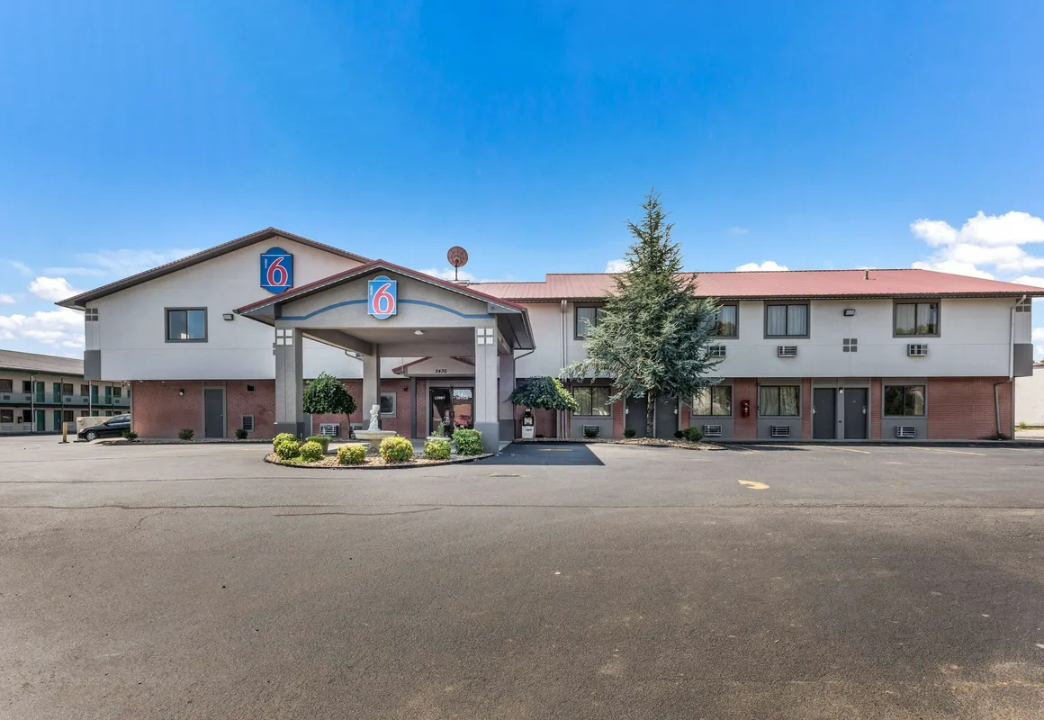 Super Stay Plus hotel hero