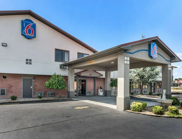 Super Stay Plus hotel detail image 1