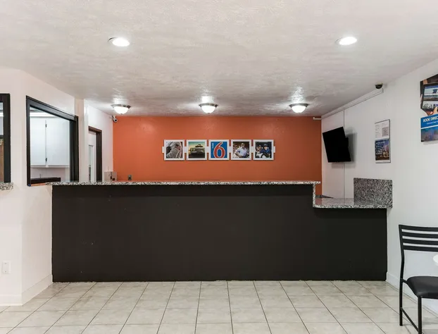 Super Stay Plus hotel detail image 4