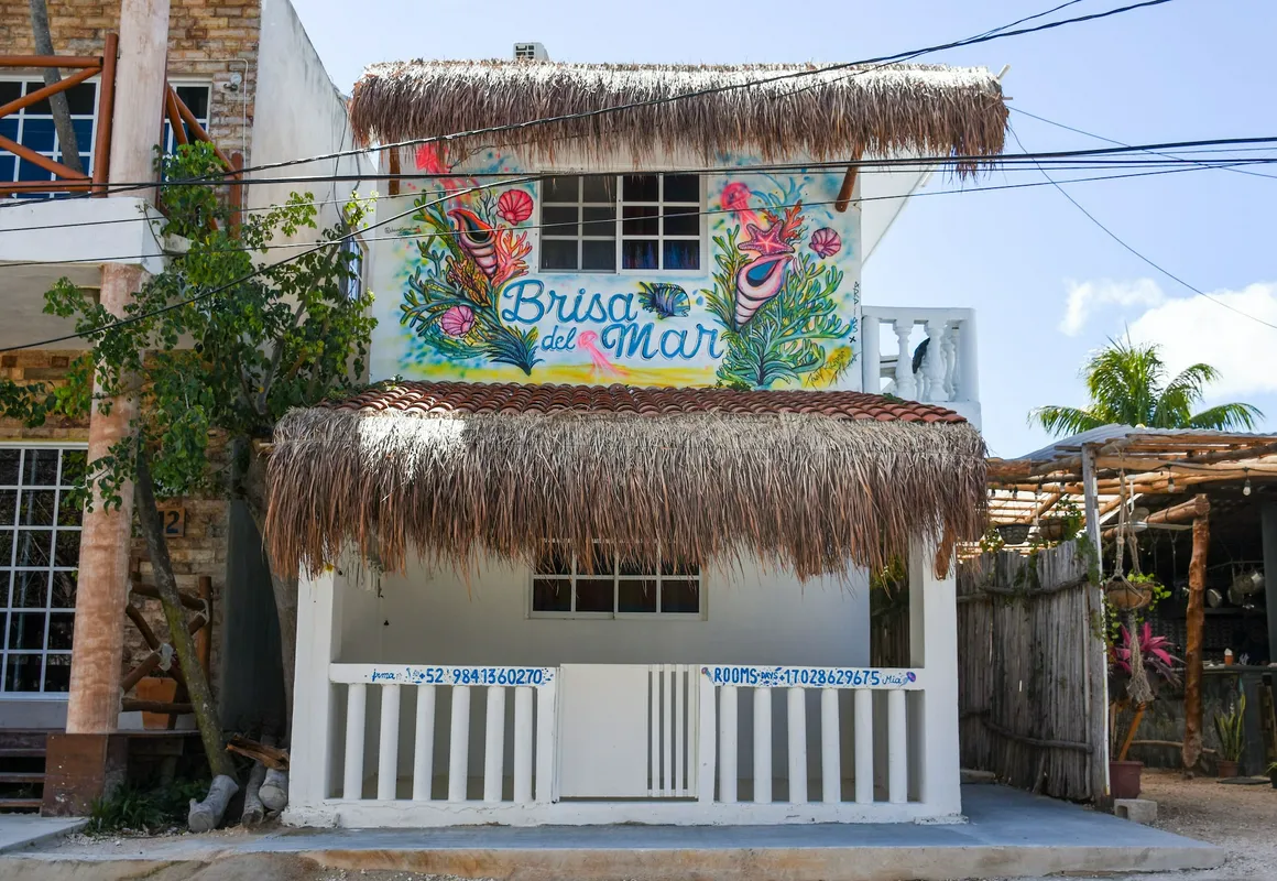 Brisa Del Mar hotel hero