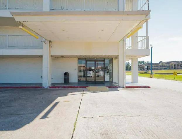 Americas Best Value Inn & Suites Humble hotel detail image 3