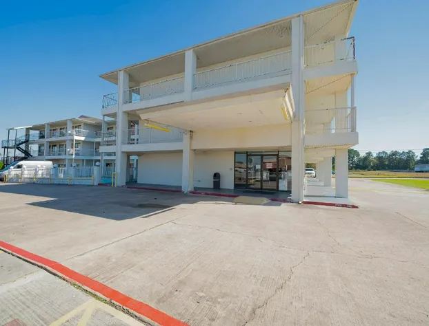 Americas Best Value Inn & Suites Humble hotel detail image 3