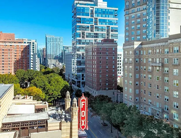 Courtyard by Marriott Atlanta Midtown hotel detail image 1
