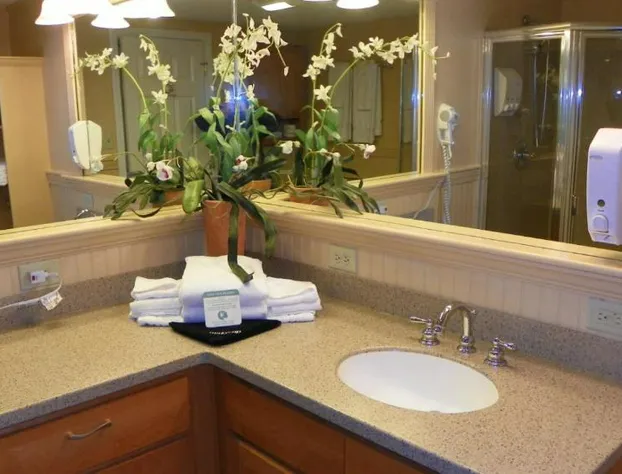 PB Jul 3rd 6th 2man Lincoln hotel detail image 2