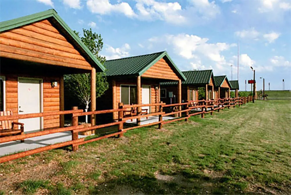 Badlands Frontier Cabins hotel hero