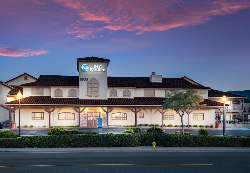 Best Western Corona Hotel & Suites hotel hero