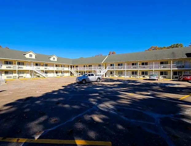 Hotel O Eureka Springs - Christ Of Ozark Area hotel detail image 4