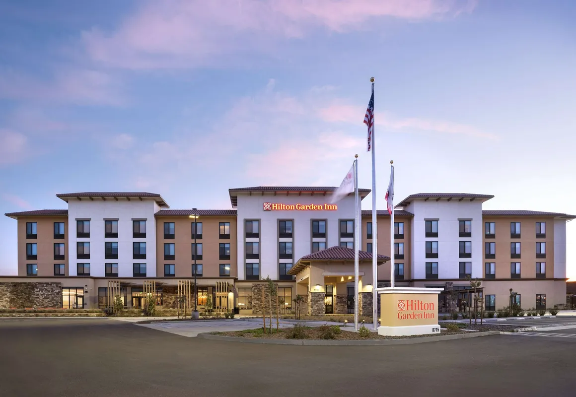 Hilton Garden Inn Visalia, Ca hotel hero