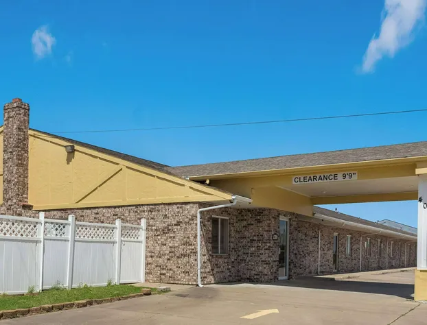 Motel 6 Concordia, MO hotel detail image 2