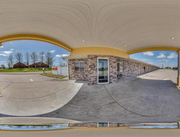 Econo Lodge hotel detail image 1