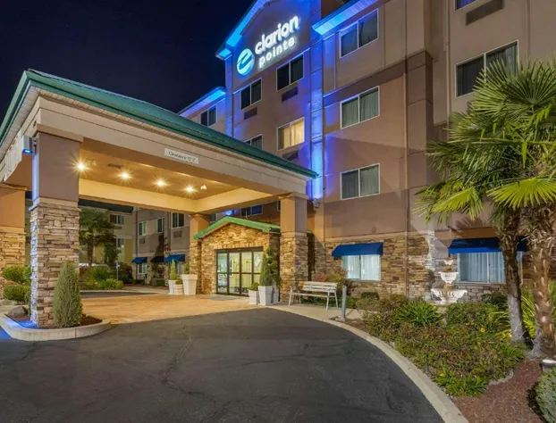 Clarion Pointe Medford hotel detail image 1