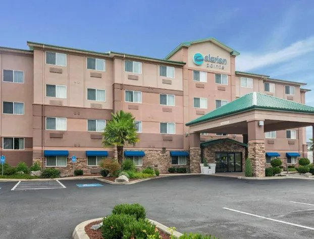 Clarion Pointe Medford hotel detail image 4