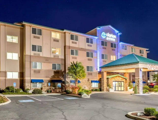 Clarion Pointe Medford hotel detail image 3