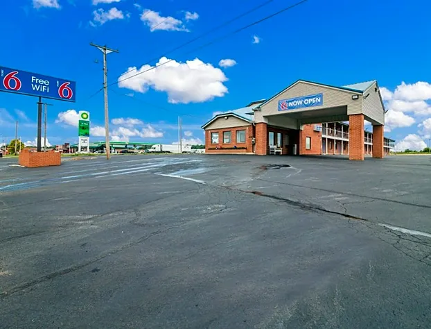 Motel 6-Metropolis, IL hotel detail image 2